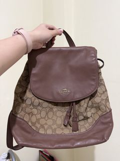 (Category: ) located in . Submitted by thelittolwardrobe (Listing ID 1440671608, Image 1). Description: .