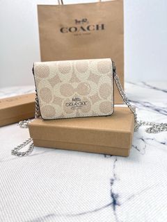 (Category: ) located in . Submitted by diya.pstore (Listing ID 1440753011, Image 1). Description: .
