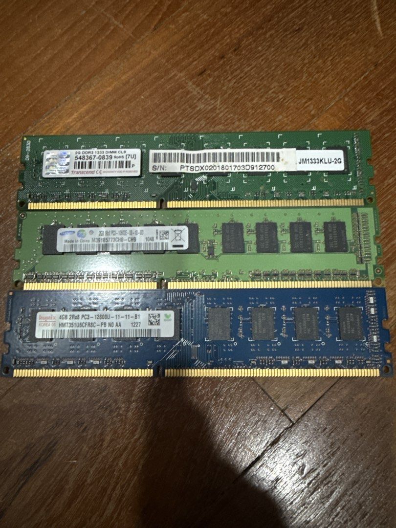Computer ram stick467637285495121920