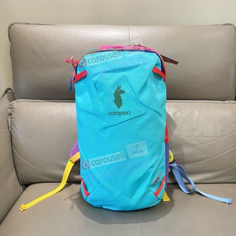 🎀Cotopaxi Allpa 20L Backpack, Unisex (Category: Backpacks) located in Singapore. Submitted by mia12138 (Listing ID 1440706059, Image 3). Description: 45x25x20cm ✈️ Free shipping ✈️ 👀 Pre order Delivery 10-12 days 👀 👉 All pictures take by real product 👈 👉 Other style and size Pm for details 👈 🚶‍♂️ Follow me ,Everyday Update New Style 🚶‍♂️.