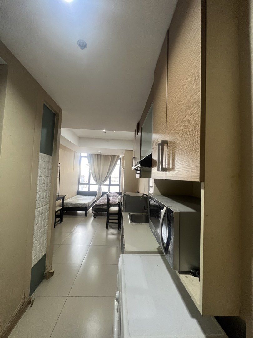D’ University Place Residences Taft Ave (Studio Unit) (Category: Apartments & Condos) located in Makati City. Submitted by gcct888 (Listing ID 1440726443, Image 1). Description: D’ University Place Residences Studio Type 24 sq.m Fully furnished Amenities: Swimming pool, Gym & Study room Along Taft Ave/Leon Guinto St. Manila Near DLSU, CSB & St. Scholastica’s Owner Seller 3.2M.