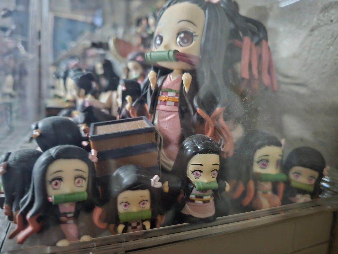 Demon Slayer Nezuko & Zenitsu Shrine (Category: Figurines & Statues) located in Manila. Submitted by pawthriftshop.ph (Listing ID 1440582165, Image 3). Description: - Selling a lot of anime figures. - Features characters from Demon Slayer, including Nezuko Kamado. - Some figures are still in original packaging (new in box). - Ideal for collectors and fans of these popular anime series. Nezuko and Zenitsu Shrine 2 acrylic boxes some still has boxe