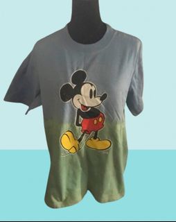(Category: ) located in . Submitted by theconstantdeclutterer (Listing ID 1440721772, Image 1). Description: .