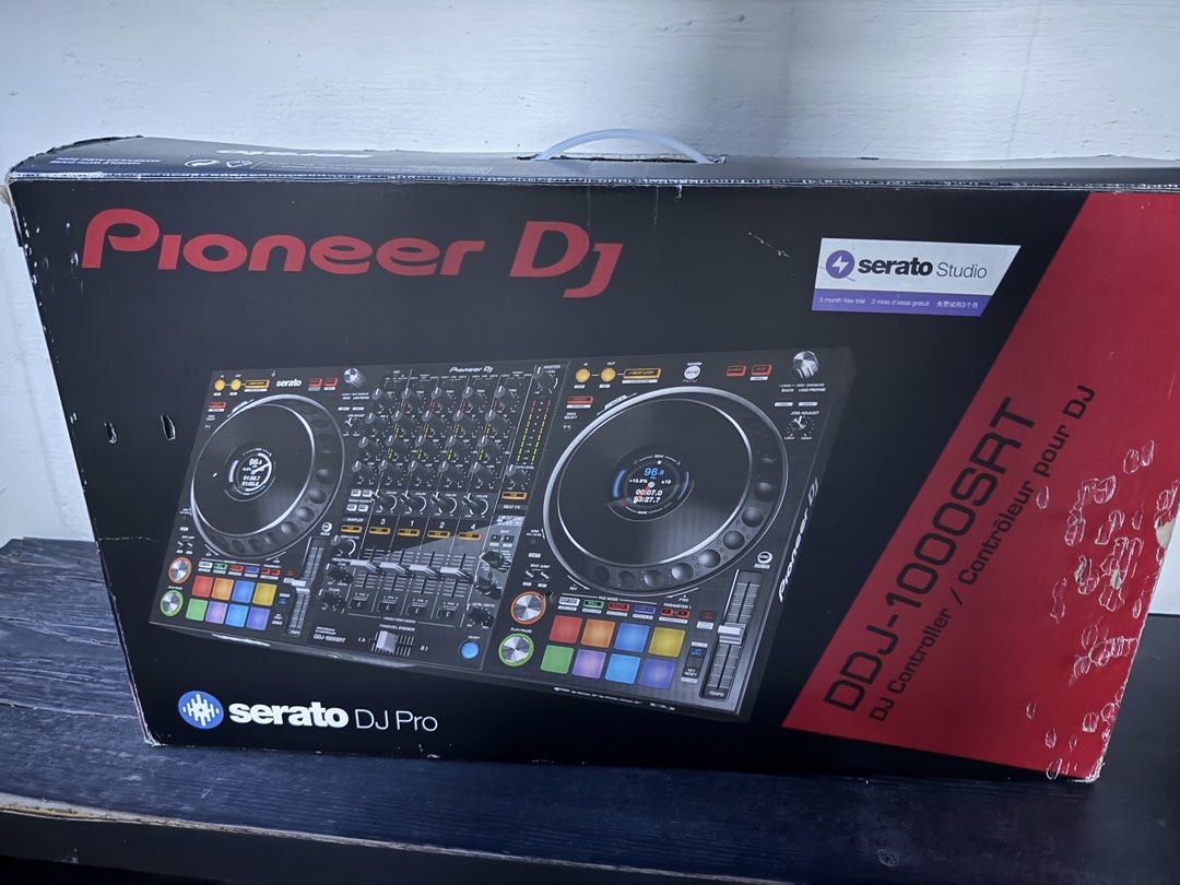 DJ SRT 1000 (Category: Music Accessories) located in Singapore. Submitted by bentey1903 (Listing ID 1440688225, Image 1). Description: One year old. Well maintain.