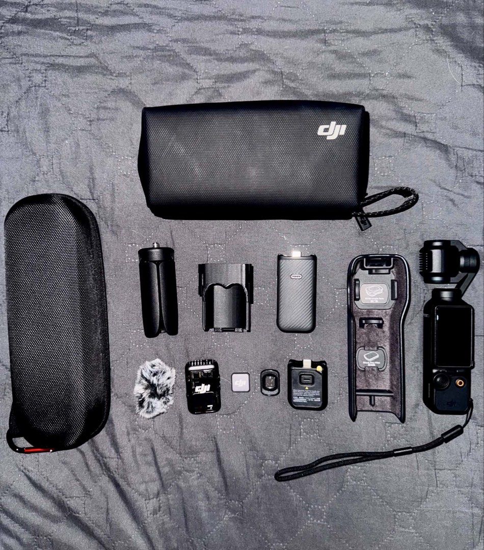 DJI Osmo Pocket 3, Creator Combo (Category: Cameras) located in Manila. Submitted by kmmontez (Listing ID 1440581003, Image 1). Description: DJI Osmo Pocket 4, Creator Combo Selling my DJI Creator Combo for only ₱27,500 📌 Details: 1. Bought last December 2024 Good as new – rarely used, mostly only during travels abroad 2. Complete and well taken care of 3. Comes with FREE accessories - Magnetic stand/stabilizer accessory - DJI case/storage 4. In