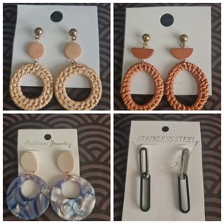 (Category: ) located in . Submitted by michelle_closet (Listing ID 1440683311, Image 1). Description: .