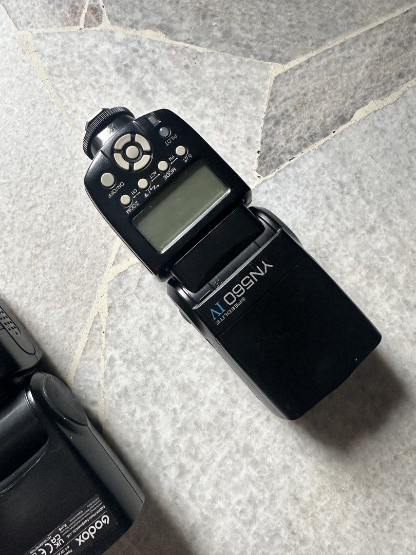 Flash for Universal Camera (Category: Flashes) located in Ampang. Submitted by fairussari (Listing ID 1440606366, Image 2). Description: Flash Universal (Sony/Canon/Nikon) SOLD - Yougnuo Yn560IV Rm100 Godox TT600 with diffuser rm100 Godox TT600 rm100 Godox TT600 (hotshoe broken) rm80 cod Ampang KL 0193139140.