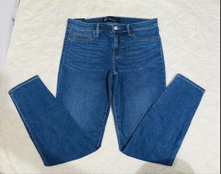 (Category: ) located in . Submitted by nympha0630 (Listing ID 1440667940, Image 1). Description: .