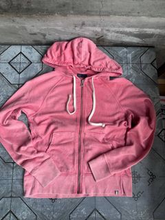 (Category: ) located in . Submitted by nazthrifts (Listing ID 1440672691, Image 1). Description: .