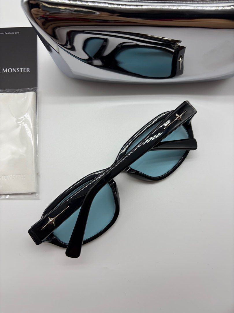Gentle Monster BOLD RNA 01 GR (Black) (Category: Sunglasses & Eyewear) located in Bacoor. Submitted by thegentleluxe (Listing ID 1440659328, Image 3). Description: Gentle Monster BOLD RNA 01 GR (Black) Comes with Metallic Silver Case, Cloth, Authenticity Card. No Box Pre-Order/On Hand 4295 php only! (Shipping fee excluded) Follow our Page FB: Eye Dripz IG: eye_dripzph .