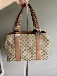 (Category: ) located in . Submitted by petites_preloved (Listing ID 1440721040, Image 1). Description: .