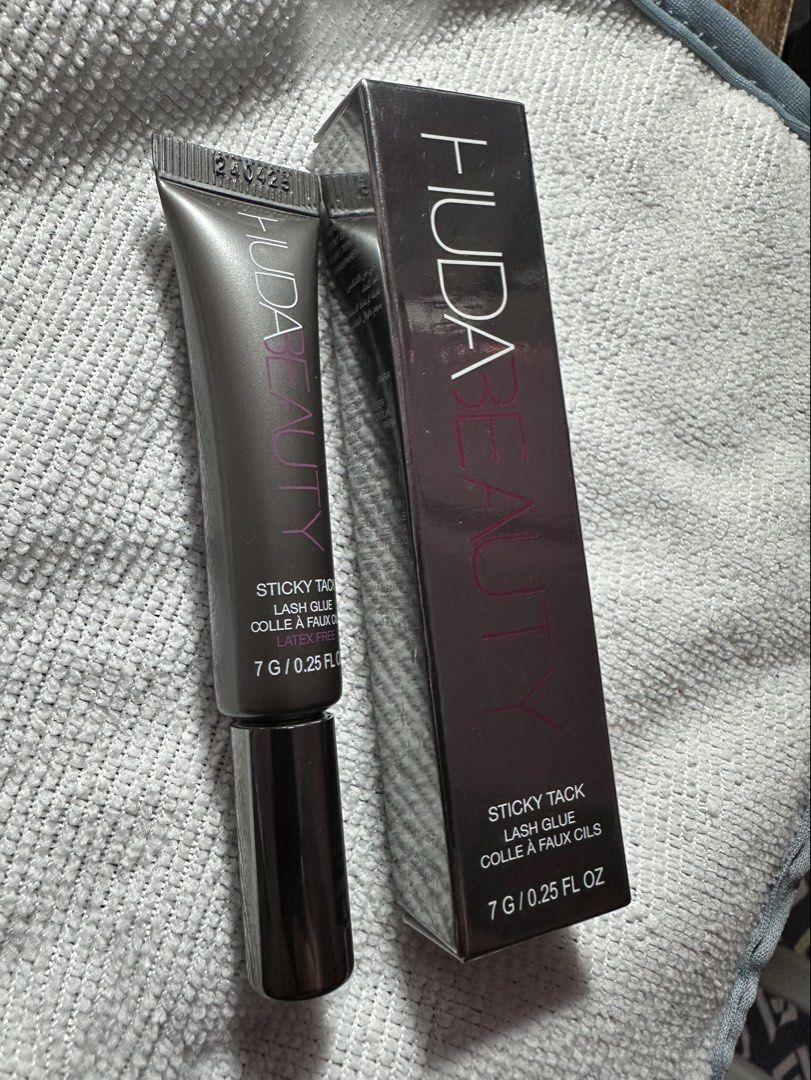 Huda Beauty False Eyelashes Glue (Category: Makeup) located in Manila. Submitted by wildforest.d6322e (Listing ID 1440701980, Image 2). Description: New and never been opened.