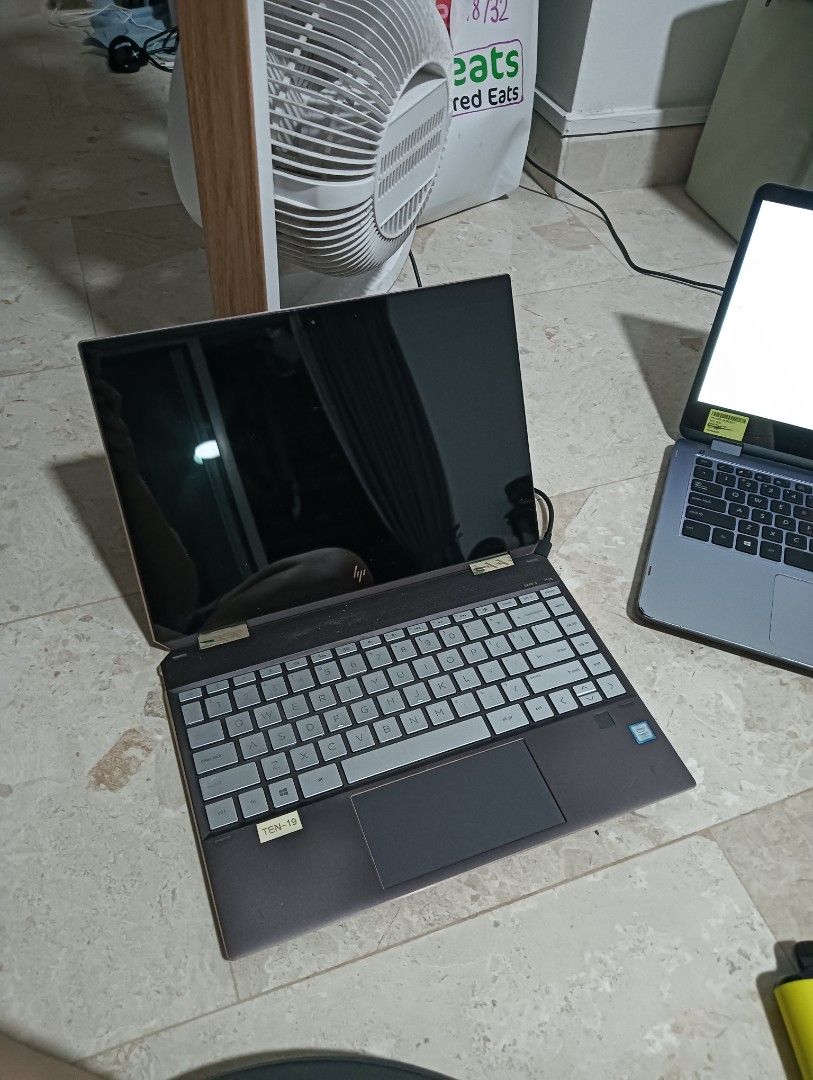 i7 HP Spectre Touchscreen Laptop468025920193843200