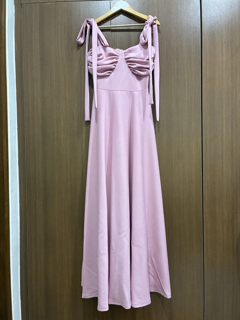 ISHTA Pink Ruched Bow Tie Gown (Category: Dresses) located in Quezon City. Submitted by anolymous (Listing ID 1440715032, Image 1). Description: Feel free to message me for more photos or details :).