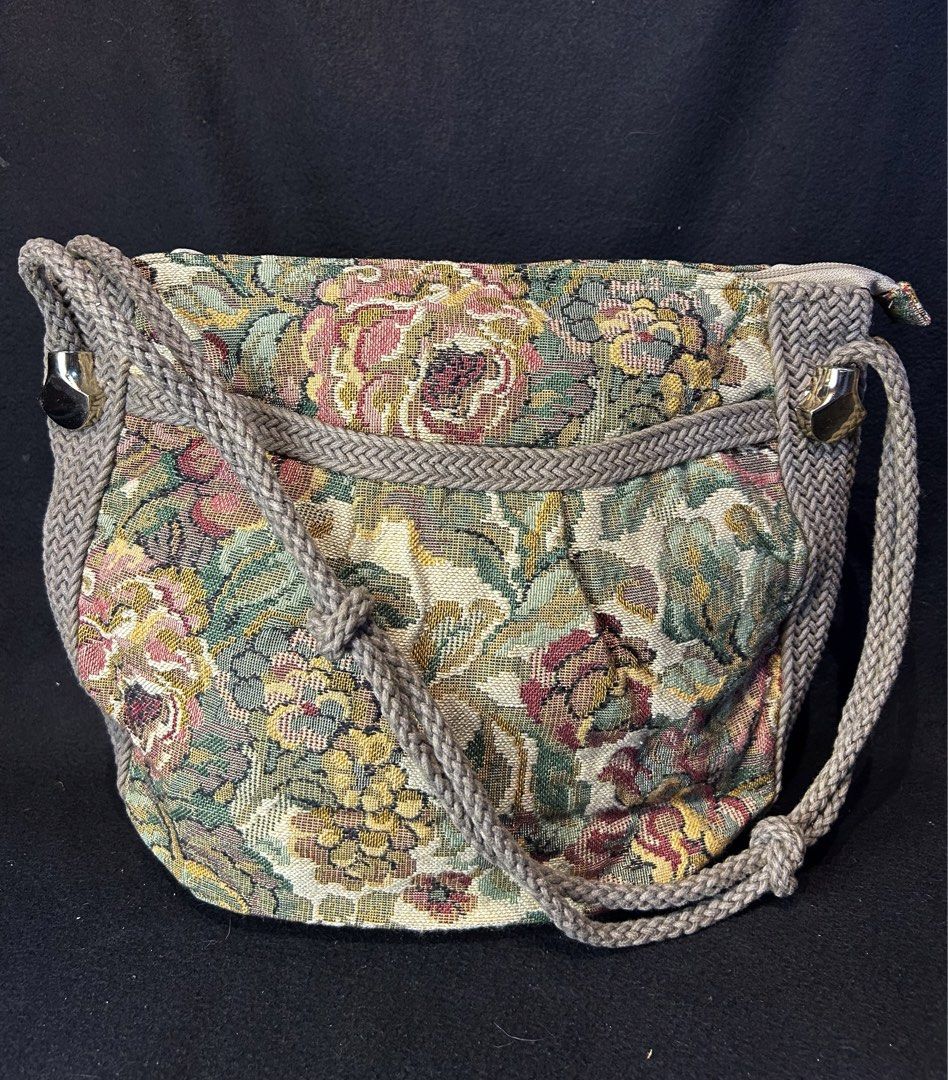 Japan Flowers Tapestry shoulder bag (Category: Luxury Bags & Wallets) located in Quezon City. Submitted by WIMC2ndaccount (Listing ID 1440741611, Image 1). Description: Tapestry Shoulder bag 36-28 cm Preloved. Bag Good condition .