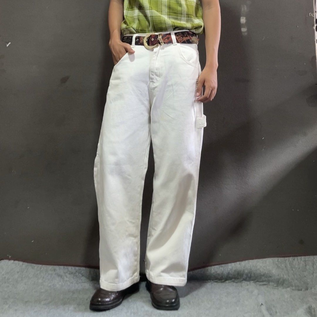 JaVa Japan Off-White Relaxed Carpenter Denim Pants (Category: Jeans) located in Bislig. Submitted by rndm_stff1 (Listing ID 1440585055, Image 1). Description: Dimension: - Waist 26-30 - Length 38 - Thigh 12 - Hem 10 Issue yellow stain.
