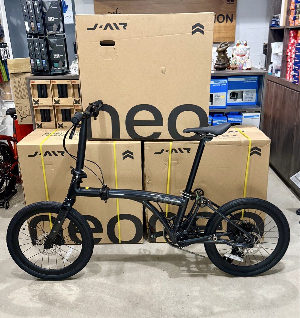 Java Neo 20” (Category: Bicycles) located in Singapore. Submitted by tubeinnovation (Listing ID 1440661580, Image 1). Description: Java Neo 20” aluminum frame, carbon fork, 9 speed Shimano Cues, hydraulic brakes..