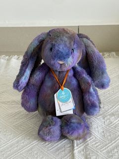 (Category: ) located in . Submitted by twinkle_jellycat (Listing ID 1440610714, Image 1). Description: .