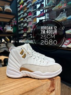 (Category: ) located in . Submitted by ms.j_sneakersshop (Listing ID 1440615337, Image 1). Description: .