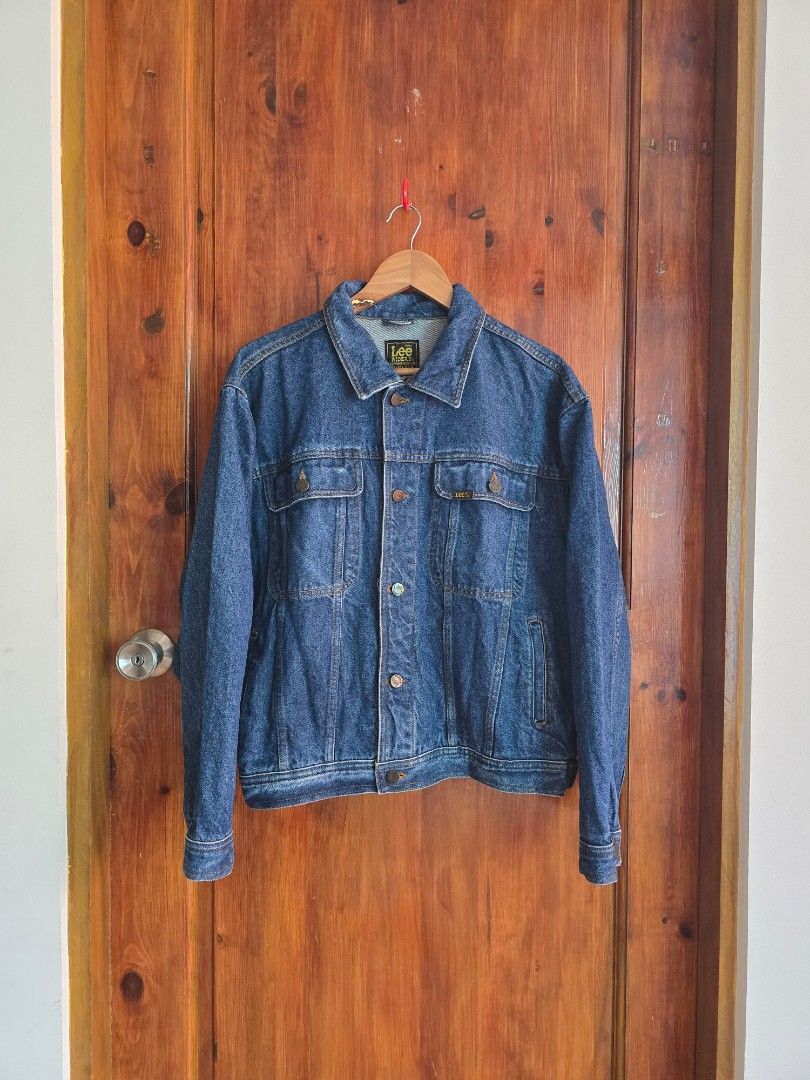 LEE RIDERS (Category: Coats, Jackets and Outerwear) located in Baguio. Submitted by thrifty_tienda01 (Listing ID 1440705580, Image 2). Description: LEE RIDERS EXCELLENT CONDITION NO ISSUE 10/10 COLOR RATE LARGE ON TAG LENGTH:24 WIDTH:23 1480PHP+SHIPPING FEE VIA J&T ONLY.