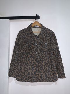 (Category: ) located in . Submitted by litsthrift (Listing ID 1440692251, Image 1). Description: .