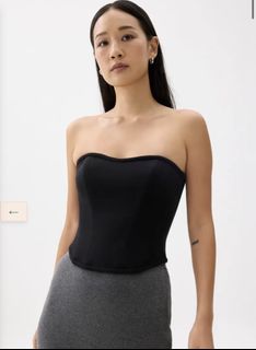 (Category: ) located in . Submitted by _petitewardrobe (Listing ID 1440711600, Image 1). Description: .