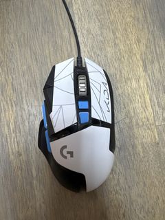 Logitech G502 HERO KDA Edition Gaming Mouse474699724007690240