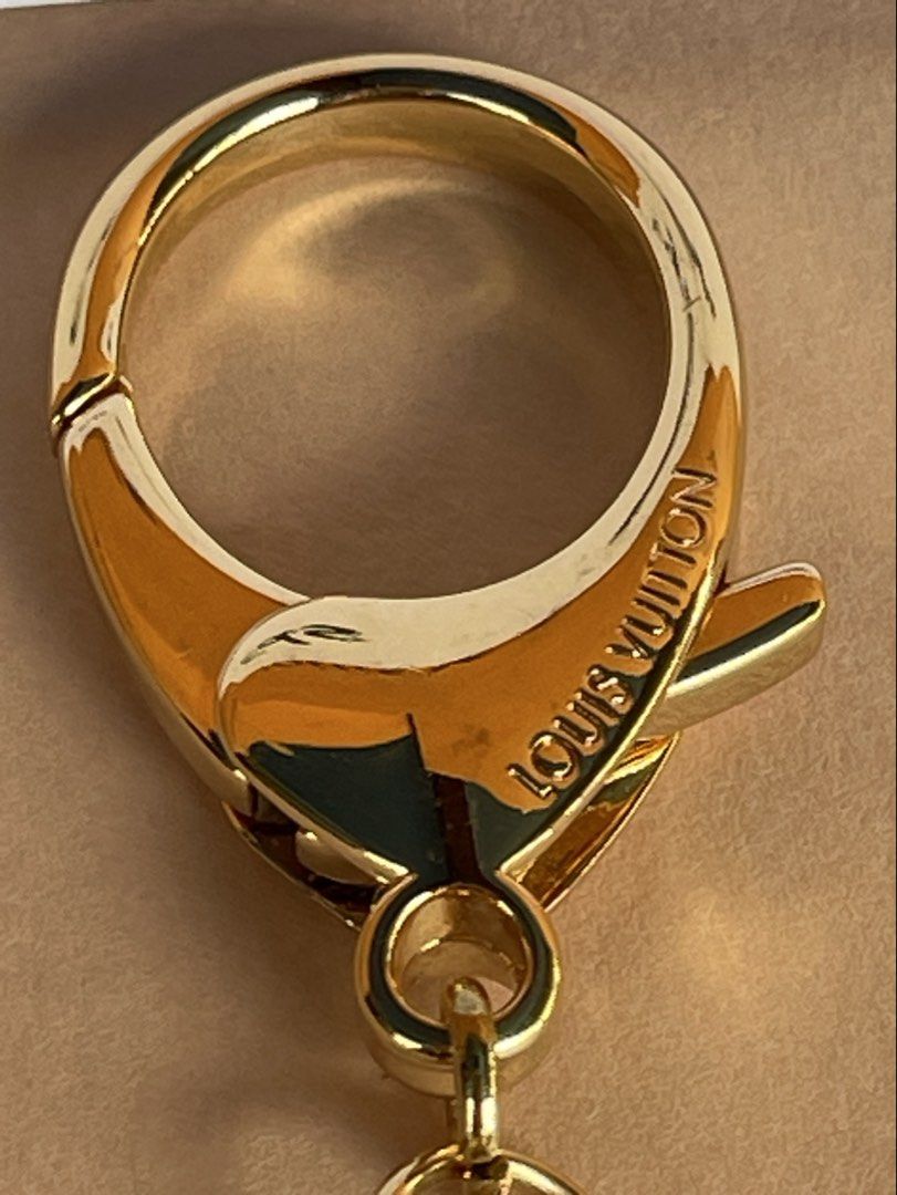 Louis Vuitton Key Chain (Category: Luxury Accessories) located in Puerto Princesa. Submitted by eds.raps (Listing ID 1440596969, Image 2). Description: Onhand Open for Layaway Gold hardware Unused Buyer pays shipping fee.