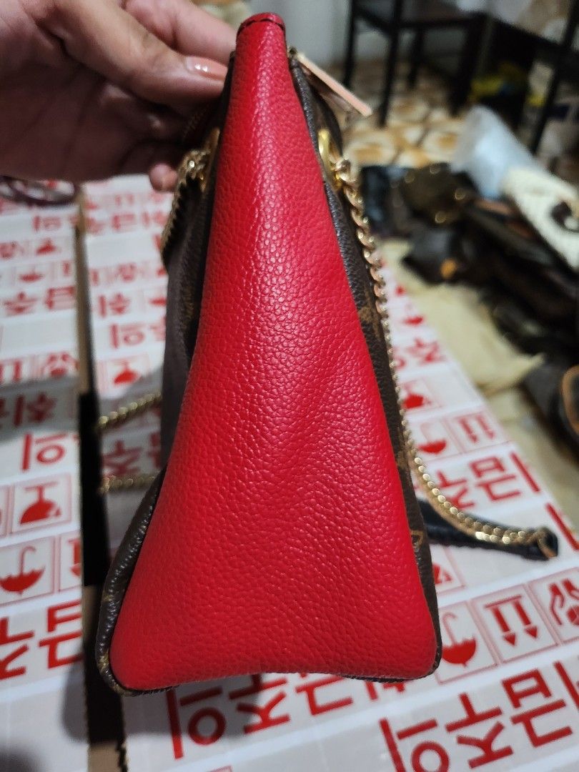 Louis Vuitton Monogram Canvas Surène BB Shoulder Bag (Category: Shoulder Bags) located in Caloocan City. Submitted by xcessbaggs (Listing ID 1440591555, Image 3). Description: New Arrival!!! In good preloved condition from Korea. Materials: Crafted from classic coated canvas paired with grained calf leather side panels. Straps: Double gold-toned chain link straps integrated with comfortable black leather shoulder pads. Interior: Features a functi