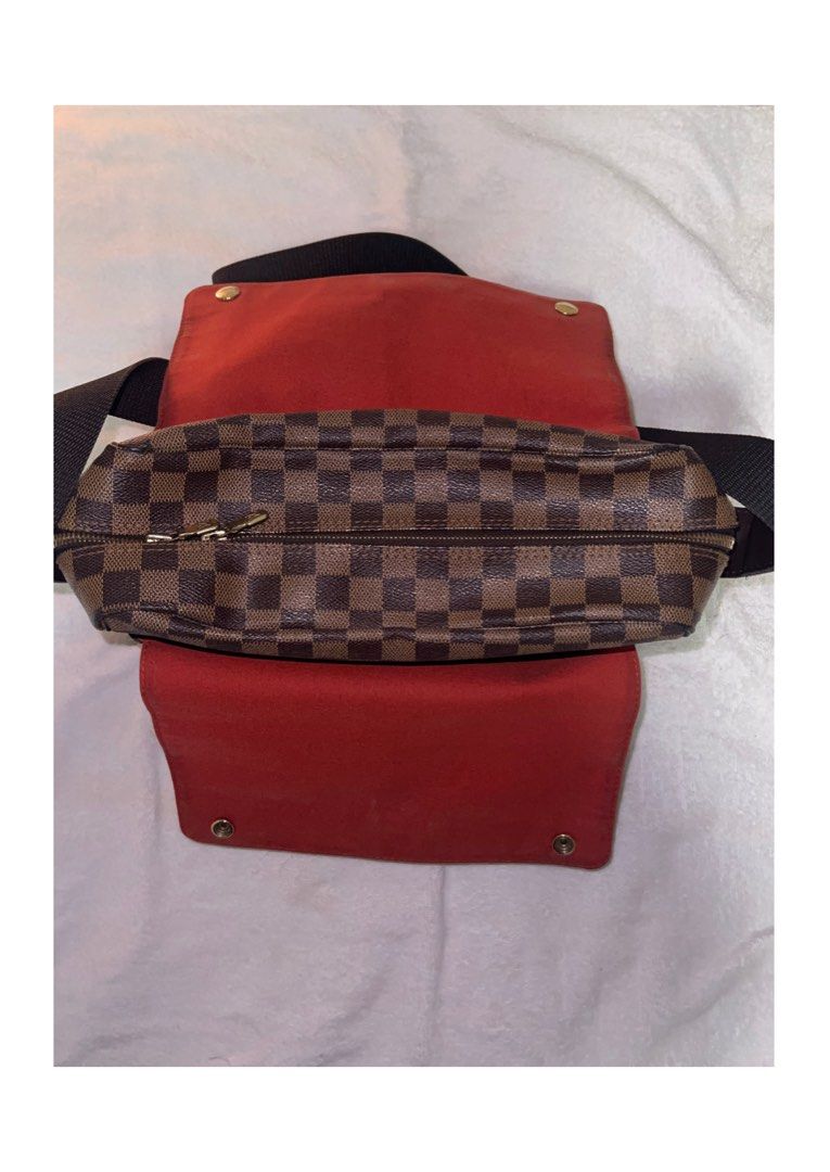 Pre-Loved Louis Vuitton Naviglio Shoulder Bag (Category: Luxury Bags & Wallets) located in Pasig City. Submitted by the.yarchives (Listing ID 1440685191, Image 2). Description: negotiable ➤ color: brown Damier Ebene coated canvas ➤ reason for selling: decluterring ➤ payment options: gcash only ➤ delivery / shipping: via lalamove or grab express (booked by buyer).