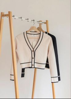 (Category: ) located in . Submitted by lovexlothes (Listing ID 1440663282, Image 1). Description: .