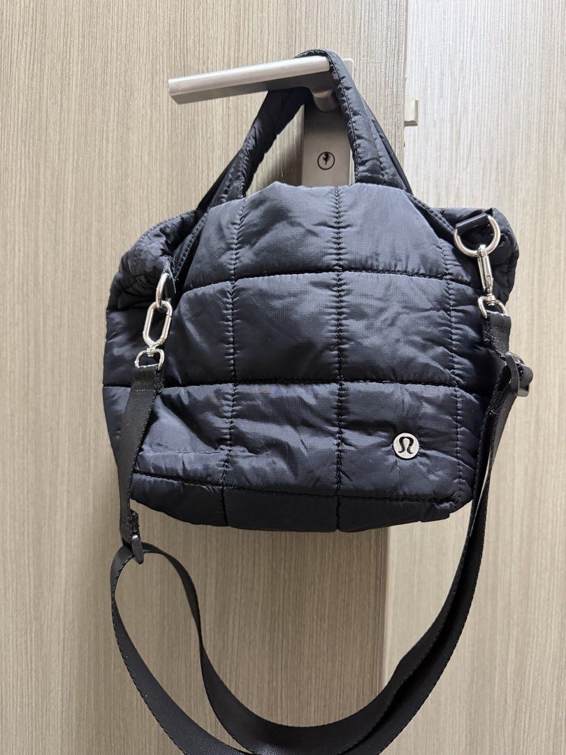 Lululemon Everywhere Belt Bag Puffer Black, Women's Fashion, Bags & Wallets, Cross-body Bags on Carousell Lululemon Everywhere Belt Bag Puffer Black, Women's Fashion, Bags & Wallets, Cross-body Bags on Carousell