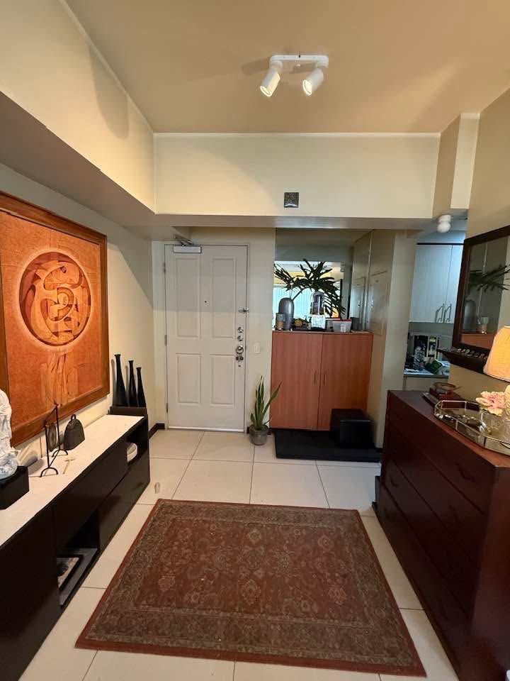 Makati (Category: Apartments & Condos) located in Makati City. Submitted by apphiarealty1914 (Listing ID 1440733202, Image 3). Description: Own a Prime Address in the Heart of Makati For Sale: The Columns Legazpi Village An exclusive Alveo Land property located at Arnaiz corner Amorsolo Streets, Legazpi Village, Makati City. Wake up every day in one of Makati’s most strategic and desirable residential communities — where business, lifestyle, comf