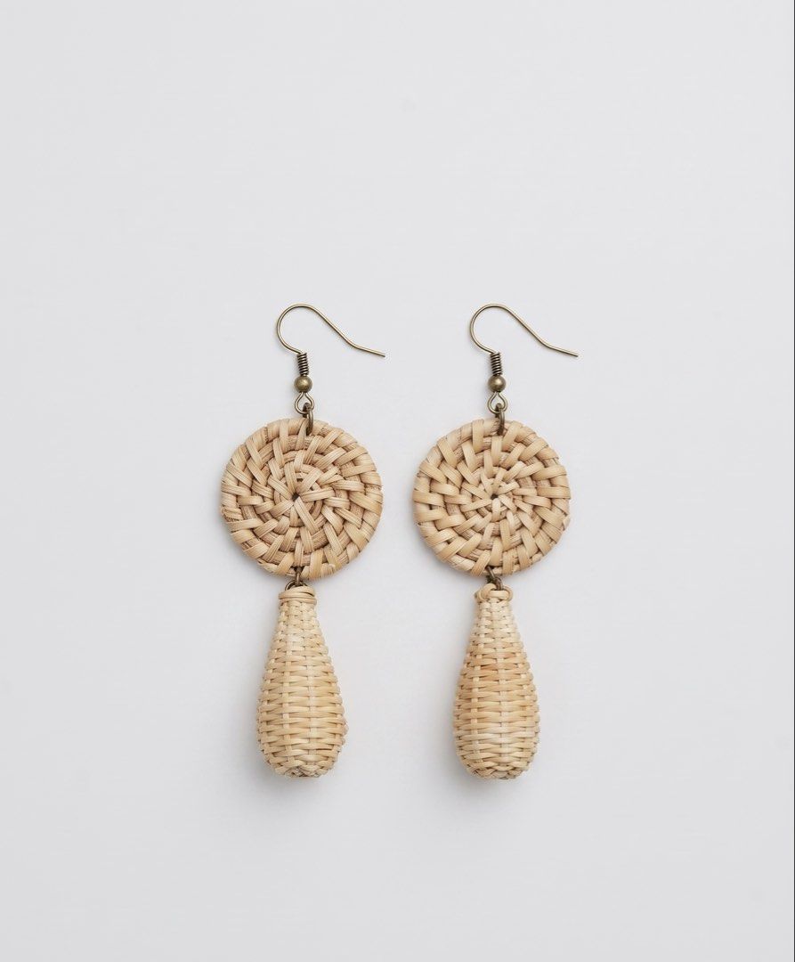 Malahi Handmade Earring (Category: Earrings) located in Taguig. Submitted by jcbpeter (Listing ID 1440725021, Image 1). Description: .