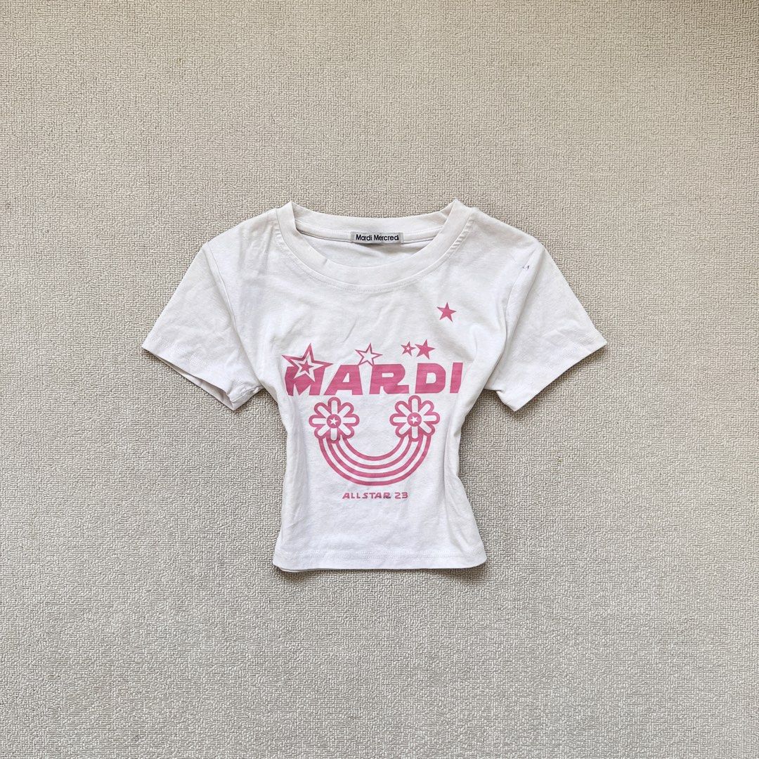 mardi mercredi all star babytee top (Category: Shirts) located in Limay. Submitted by budolfindsrawrawr (Listing ID 1440733217, Image 1). Description: mardi m. all star babytee top - fits xs/s l15.5 b32-36 - removed stains already - hugs the body, perf with pants, comfy daily wear.