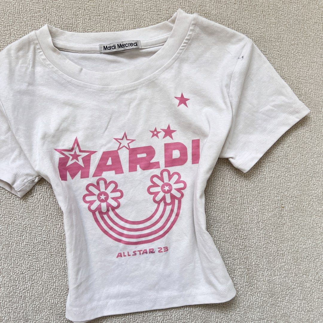 mardi mercredi all star babytee top (Category: Shirts) located in Limay. Submitted by budolfindsrawrawr (Listing ID 1440733217, Image 2). Description: mardi m. all star babytee top - fits xs/s l15.5 b32-36 - removed stains already - hugs the body, perf with pants, comfy daily wear.