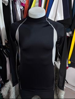 (Category: ) located in . Submitted by highyahigh_thriftshop (Listing ID 1440675318, Image 1). Description: .