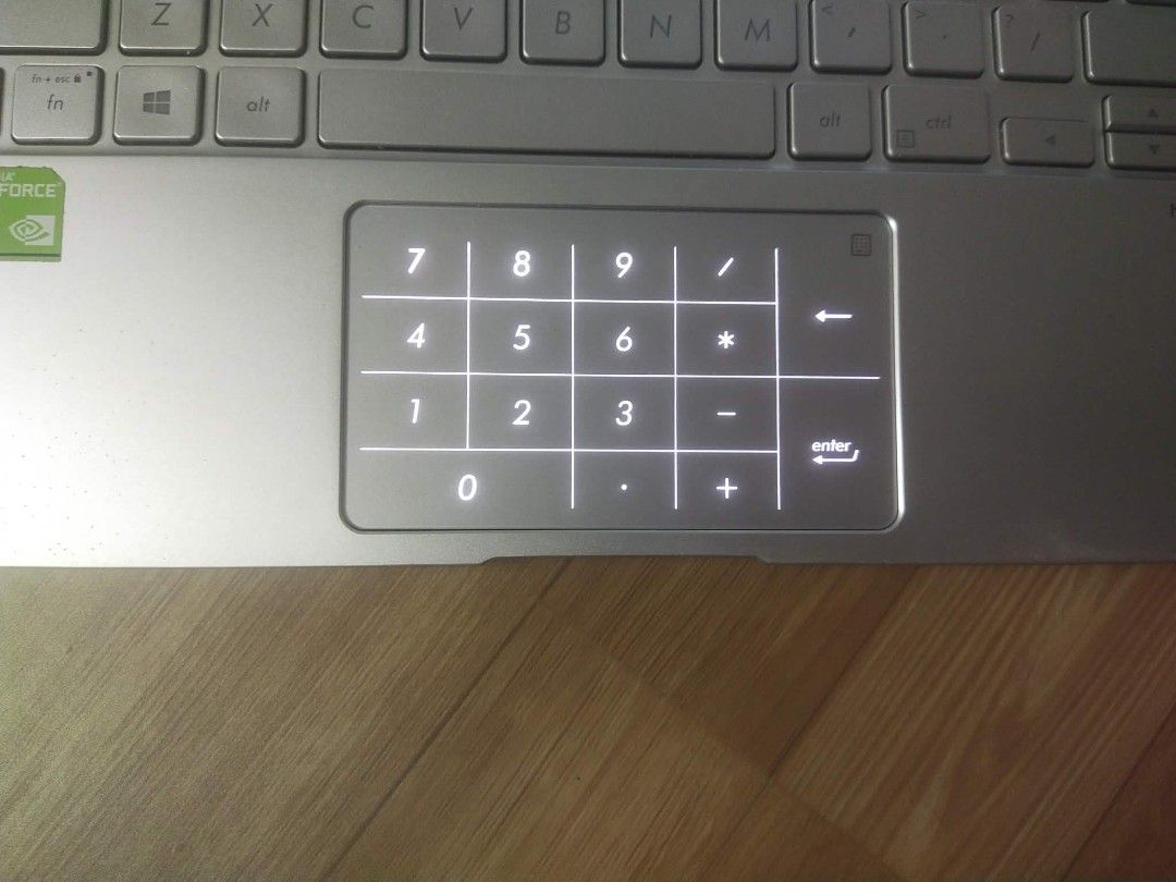 My Laptop467788948476405760