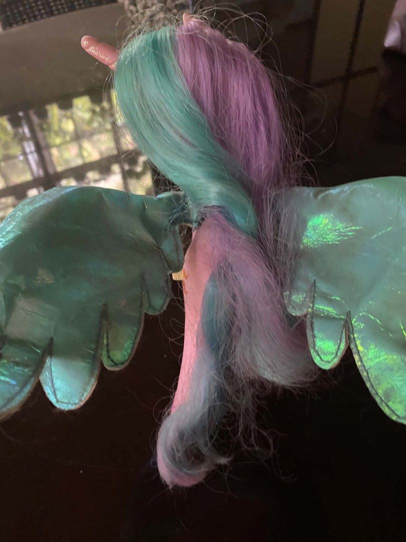 My Little Pony toy (Category: Kids Toys) located in Pasig City. Submitted by xhuming (Listing ID 1440650894, Image 2). Description: .