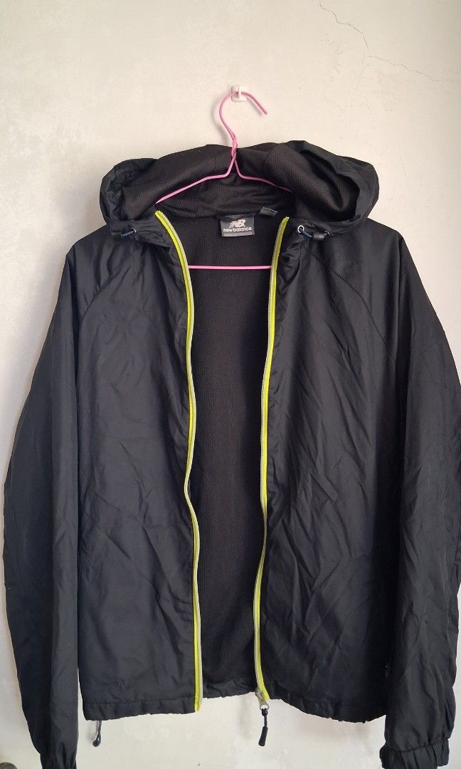 New Balance Wind Breaker (Category: Coats, Jackets and Outerwear) located in Santa Rosa. Submitted by gabxdeclutters (Listing ID 1440601616, Image 1). Description: New Balance Wind Breaker Size S Women's (fits me well, 5'5 58kg) Good condition When worn available upon request.