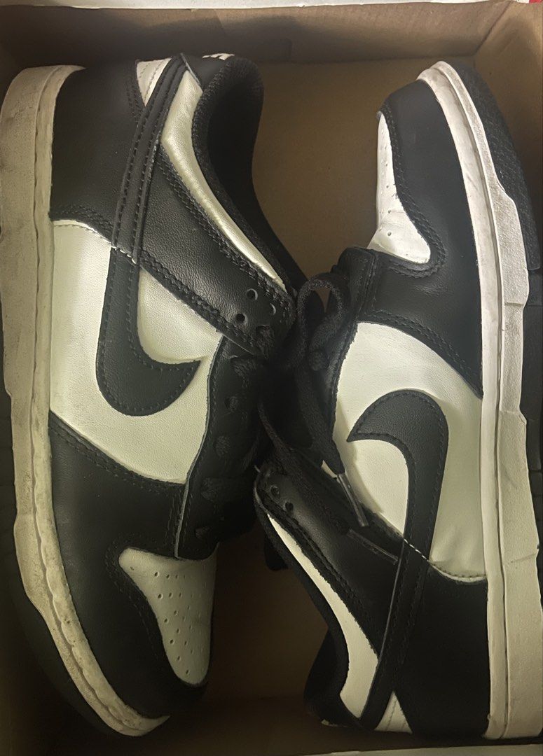 Nike Dunk Low (GS) (Category: Sneakers) located in Manila. Submitted by arabelamiguele08 (Listing ID 1440598048, Image 2). Description: .