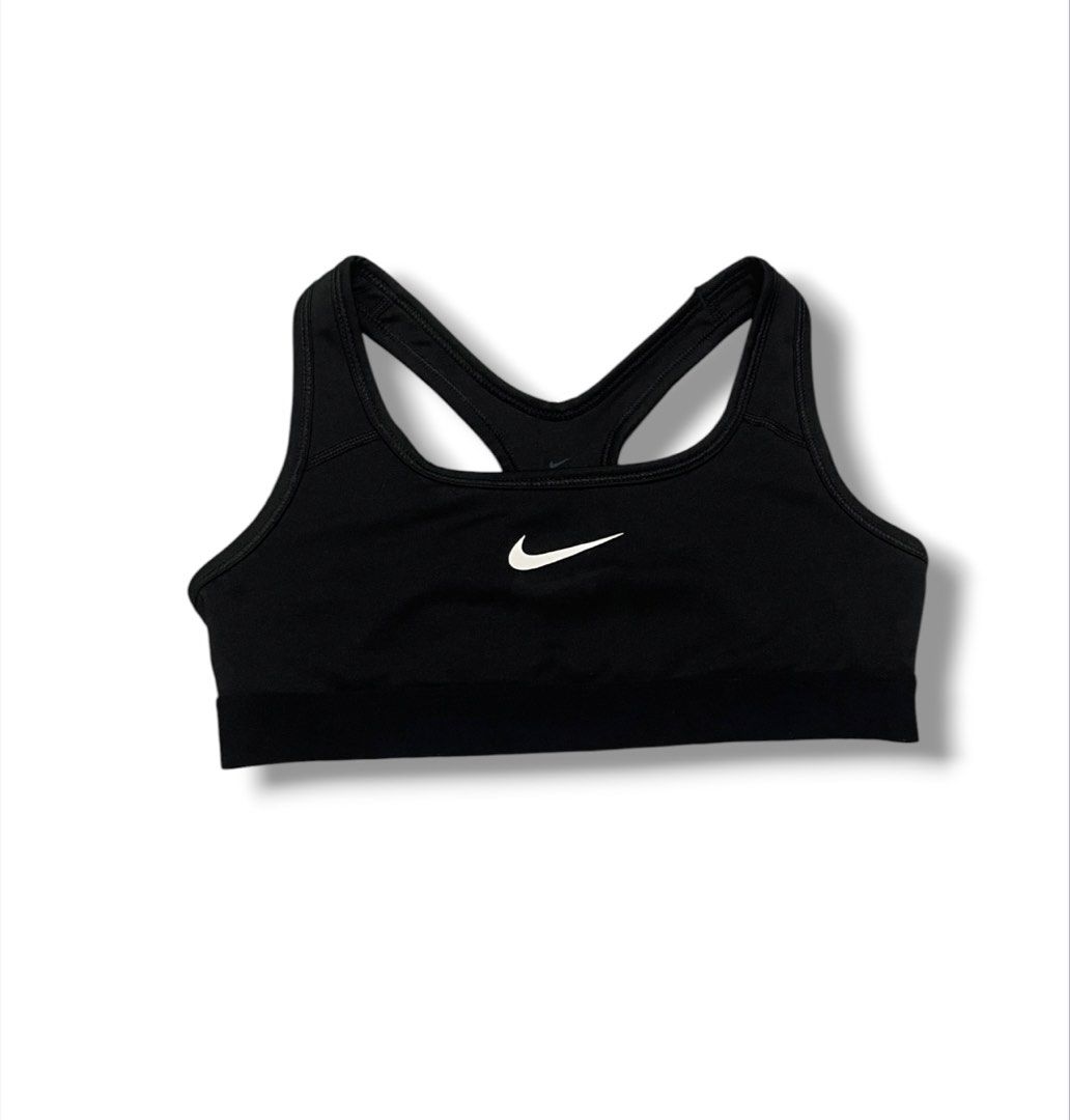 Nike Sports Bra Drifit (Category: Activewear) located in Bulacan. Submitted by sanjisthrift (Listing ID 1440649208, Image 1). Description: Size Medium on tag Width 12 Length 9 Good Condition 9/10.