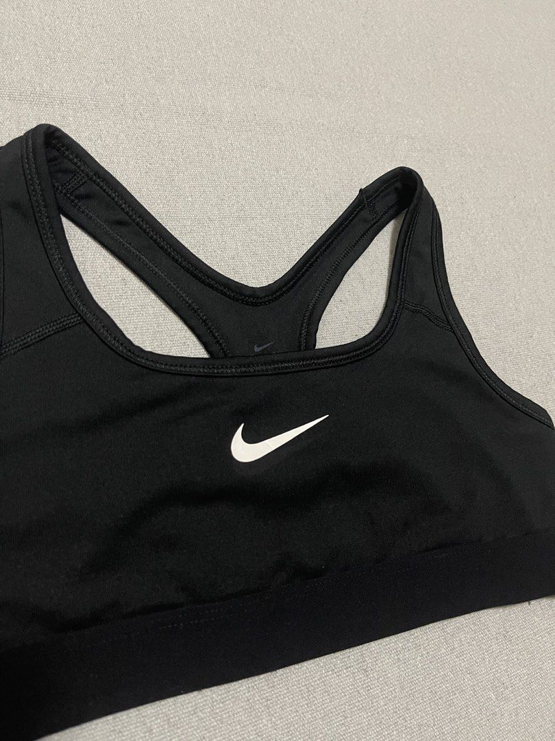 Nike Sports Bra Drifit (Category: Activewear) located in Bulacan. Submitted by sanjisthrift (Listing ID 1440649208, Image 2). Description: Size Medium on tag Width 12 Length 9 Good Condition 9/10.