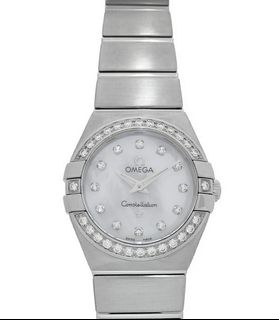 (Category: ) located in . Submitted by daisuki_japan_luxury_by_reiko (Listing ID 1440676890, Image 1). Description: .