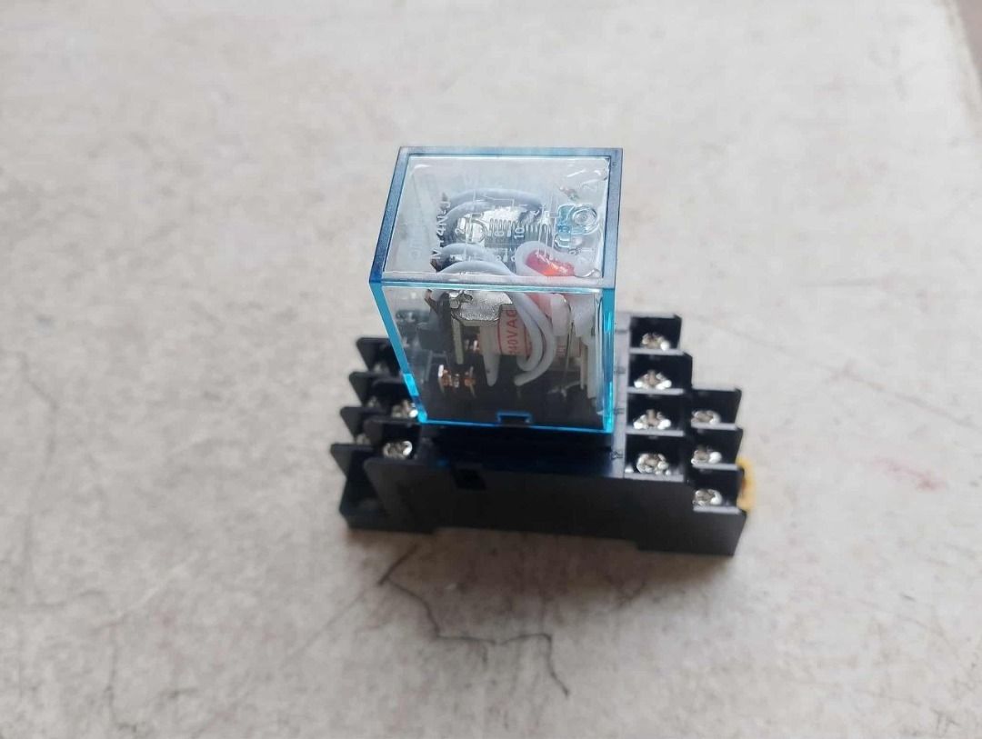 Omron 14Pin Relay w/ Socket Model: MY4N-J220C AC (Category: Everything Else Others) located in Manila. Submitted by joeyroque09 (Listing ID 1440583618, Image 2). Description: Omron 14Pin Relay w/ Socket Model: MY4N-J220C AC.
