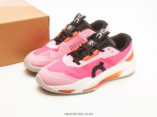 (Category: ) located in . Submitted by outlet_sneakers_shop (Listing ID 1440693279, Image 1). Description: .