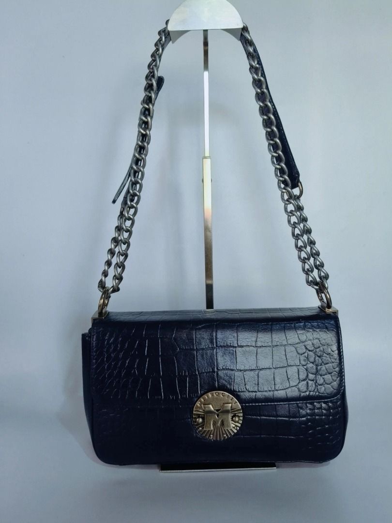 Original METROCITY Navy Croc Embossed Chain Shoulder Bag (Category: Shoulder Bags) located in Cabuyao City. Submitted by your____lux____shop (Listing ID 1440724288, Image 1). Description: Sale❗️Sale❗️Sale❗️ Original Metro City Navy Blue Small Crocodile embossed leather 📌First to pay!.