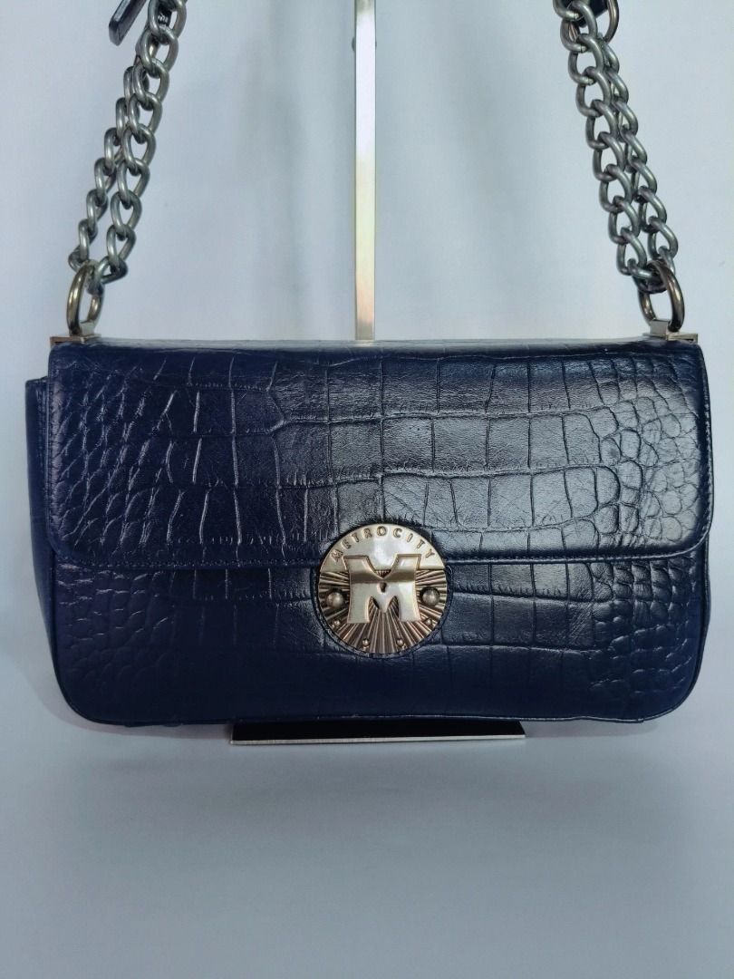Original METROCITY Navy Croc Embossed Chain Shoulder Bag (Category: Shoulder Bags) located in Cabuyao City. Submitted by your____lux____shop (Listing ID 1440724288, Image 3). Description: Sale❗️Sale❗️Sale❗️ Original Metro City Navy Blue Small Crocodile embossed leather 📌First to pay!.