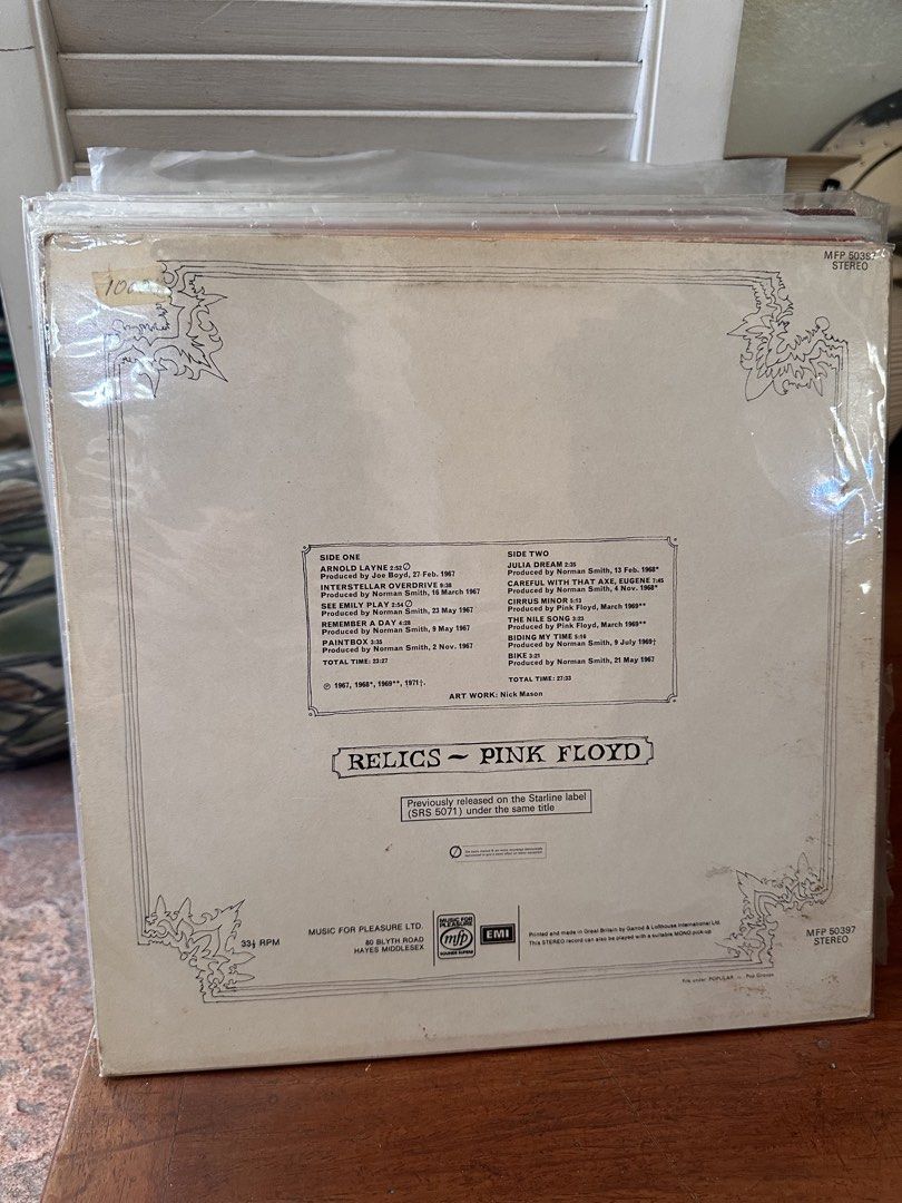 Pink Floyd Relics Vinyl Record LP (Category: Vinyls) located in Makati City. Submitted by mjmjmi (Listing ID 1440606323, Image 2). Description: - Pink Floyd 'Relics' compilation album - Features iconic tracks like 'Arnold Layne' and 'Astronomy Domine' - Released on the Starline label - Music for Pleasure Ltd. pressing - Essential addition for any Pink Floyd collector.