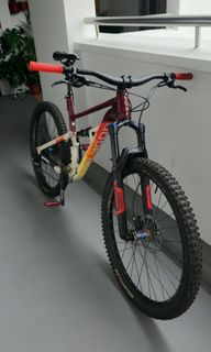 (Category: ) located in . Submitted by ducatisam (Listing ID 1440605981, Image 1). Description: .
